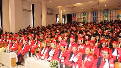Để có một tầng lớp trí thức thực sự ngang tầm quốc tế