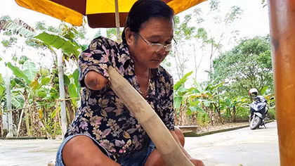 Nghệ nhân làm giàu từ gốc tre