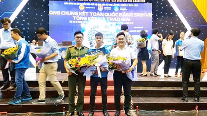 Nam sinh Học viện ANND giành giải nhất Hội thi “Olympic Tiếng Anh sinh viên toàn quốc”