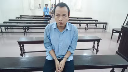 Nhân viên quán bia vào tù sau 7 năm giết đồng nghiệp