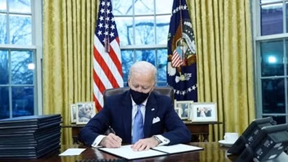 Ông Biden và 100 ngày đầu đầy thách thức