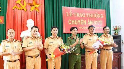 Khen thưởng chuyên án 42kg thuốc nổ