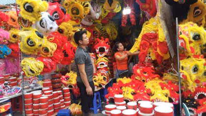 “Cháy” đèn ông sao, đồ chơi Việt lên ngôi