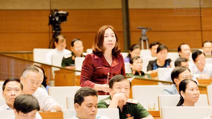 Quan tâm đến giáo dục cho người khuyết tật, học sinh dân tộc thiểu số