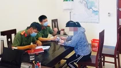 Xử lý 2 phụ nữ đăng thông tin sai liên quan đến COVID-19 