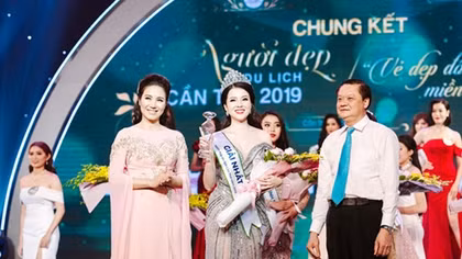 Hoa khôi Huỳnh Thuý Vi: Hành trình từ trái tim
