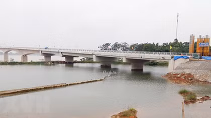 Thu phí qua cầu Việt Trì - Ba Vì bắc qua sông Hồng từ 4-1-2019