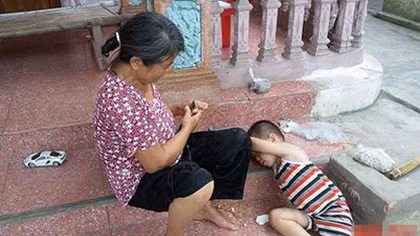 Cuộc sống hai mặt ở làng "giàu nhất xứ Nghệ"