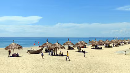 Miền biển Tam Thanh nhộn nhịp vào hội