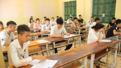Lùi lịch thi THPT quốc gia sẽ không xáo trộn lớn đến tuyển sinh
