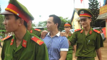 Kêu gọi người dân tố giác tội phạm vụ thuê “sát thủ” từ Nghệ An ra Đắk Nông giải quyết mâu thuẫn