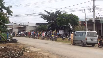 Con chém bố tử vong vì không cho đủ tiền mua xe