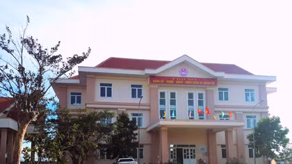 Bị bắt vì nhận hơn 500 triệu tiền “chạy án”