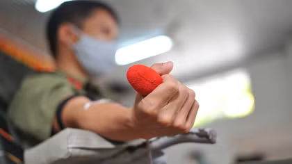 Hàng trăm cán bộ, chiến sỹ Công an Đắk Lắk hiến máu cứu người