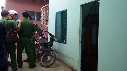 Phát hiện 3 người đàn ông tử vong bí ẩn trong nhà trọ