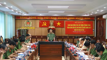Giao ban công tác xây dựng phong trào toàn dân bảo vệ ANTQ