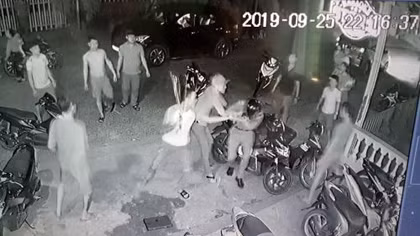 Gây rối trật tự còn đánh trọng thương 3 chiến sỹ Công an
