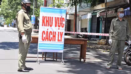 Chốt chặn một thôn vì có người nghi nhiễm COVID-19