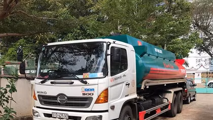 Xe bồn chở hơn 20 nghìn lít xăng lậu