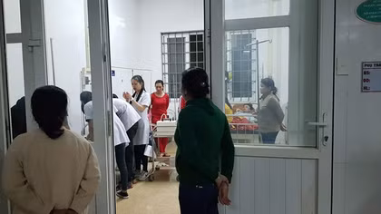 Rủ nhau ra hồ bắt cá, một học sinh bị đuối nước