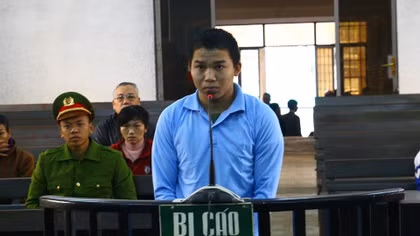 Đưa bé gái vào nhà nghỉ, nam thanh niên lĩnh 11 năm tù