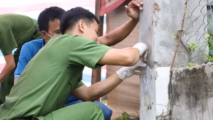  2 thanh niên tử vong bất thường bên vệ đường là do bị tai nạn giao thông