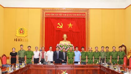 Tăng cường mối quan hệ giữa lực lượng Công an và đội ngũ luật sư trong thực hiện quyền bào chữa