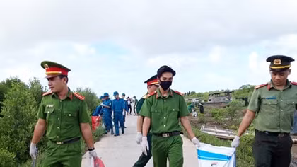Ra quân chiến dịch “Hãy làm sạch biển” năm 2020