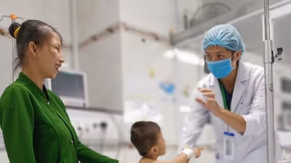 Cứu sống bé trai 4 tuổi nhờ “báo động đỏ” liên viện