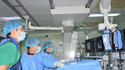 Can thiệp mạch máu não thành công cho 3 bệnh nhân 