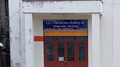Khởi tố vụ án tham ô tài sản tại Cục Thi hành án Dân sự Sóc Trăng