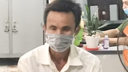 Thông chốt phòng dịch, hành hung Công an 