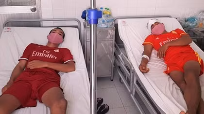 Cứu nạn 3 thuyền viên Indonesia trôi dạt vào vùng biển Sóc Trăng