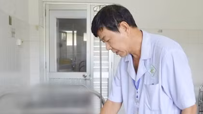 Vòng tránh thai "lạc" vào ổ bụng