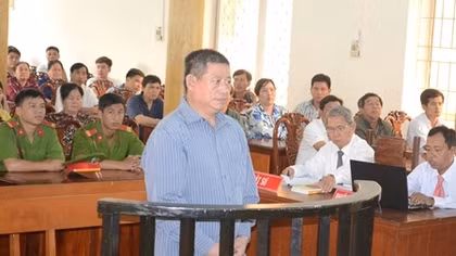Nguyên Trung tá Công an Campuchia lãnh 25 năm tù vì bắn chết người