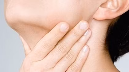 Chạy chữa khắp nơi vì mảnh xương nằm trong phế quản 6 tháng