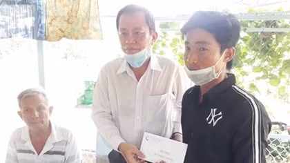 Hai chị em tử vong sau khi ăn cháo gà và uống nước ngọt 