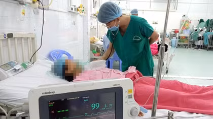 Cứu sống sản phụ nhau bong non thể nặng, rối loạn đông máu