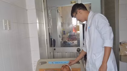 Cứu sống bệnh nhận bị vỡ túi phình mạch máu não nguy kịch