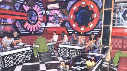 Nhiều đối tượng tụ tập sử dụng ma túy trong quán karaoke 
