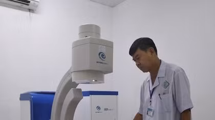 Tán sỏi niệu quản cho bệnh nhân người Na Uy