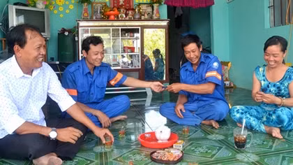 Chữ tâm của một doanh nhân - cựu binh với người lao động vùng biên cương Tây Nam bộ