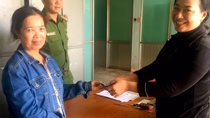 Nhặt được hơn 17 triệu đồng trả lại người đánh rơi