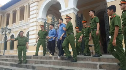 5 án tử hình, 7 án chung thân trong đường dây ma túy từ Lào vào Việt Nam