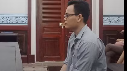 Vợ chồng giành quyền nuôi con, người thân thiêt mạng