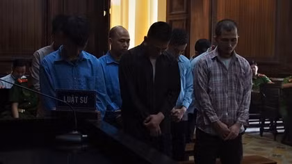 Đâm chết bé trai 13 tuổi, kẻ thủ ác lãnh án tù chung thân