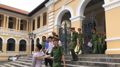 Giả xe ôm công nghệ đi cướp, lãnh án 60 năm tù