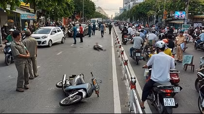 Nam thanh niên chạy xe máy tốc độ cao tự té tử vong