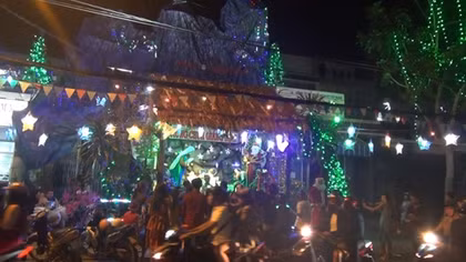 Hàng triệu người dân vui đón Giáng Sinh 2019