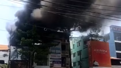 Hàn xì gây cháy tiệm tạo mẫu tóc